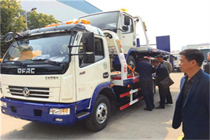 沂水汽车道路救援拖车价格